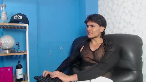 james_morrisonm online show from 04/20/26, 01:58