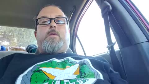 Snapshot of jamesb541208 chatting on 09/15/25, 05:46 jamesb541208 online show from 09/15/25, 05:46