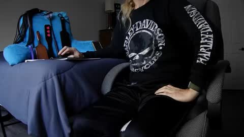 James Bondage online show from 12/02/24, 06:43