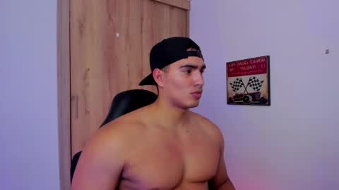 Snapshot of jamesgraay chatting on 12/08/24, 08:20 James Gray online show from 12/08/24, 08:20