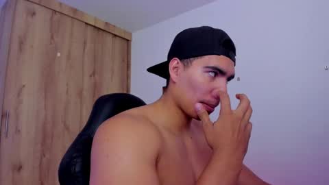 Snapshot of jamesgraay chatting on 12/12/24, 10:13 James Gray online show from 12/12/24, 10:13