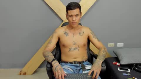 Jamesinked  online show from 12/13/24, 06:49