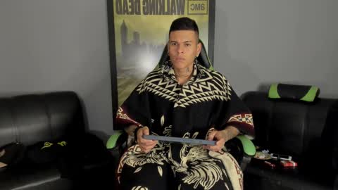 Jamesinked  online show from 12/23/24, 04:22