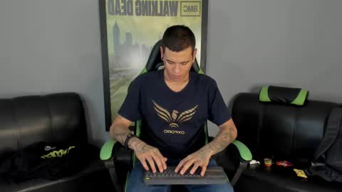 Jamesinked  online show from 01/11/25, 06:54