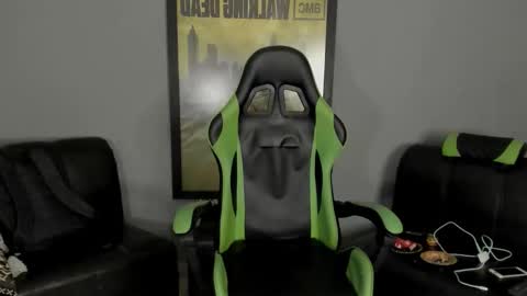 Jamesinked  online show from 02/04/25, 10:55