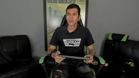 Jamesinked  online show from 02/09/25, 06:26