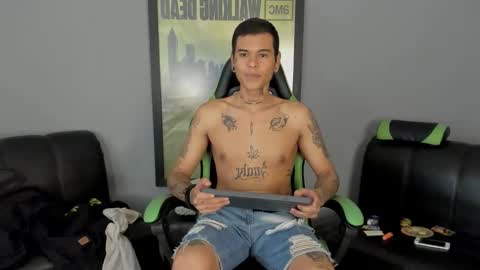 Jamesinked  online show from 02/12/25, 07:24