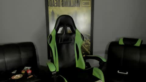 Jamesinked  online show from 02/26/25, 12:49