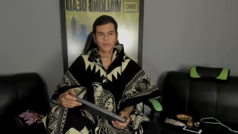 Jamesinked  online show from 03/07/25, 05:18