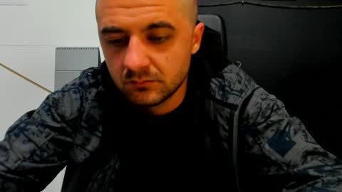 Snapshot of jamesmyersx chatting on 05/22/26, 03:35 JamesMyers online show from 05/22/26, 03:35