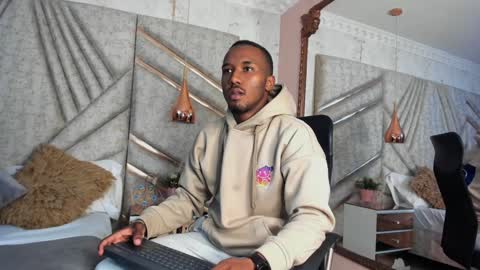 James  online show from 01/19/25, 12:39