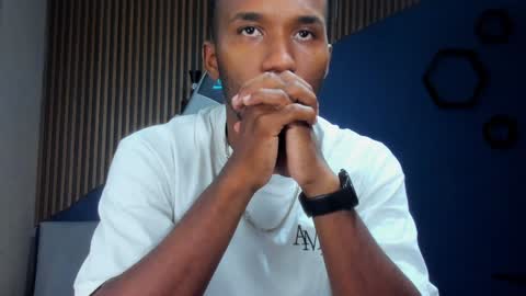 James  online show from 01/22/25, 09:32