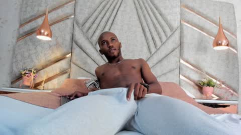 James  online show from 02/05/25, 03:20