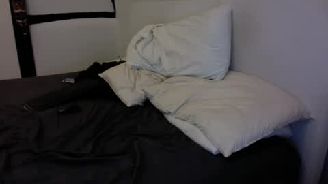 jamesrut1 online show from 09/10/25, 07:25