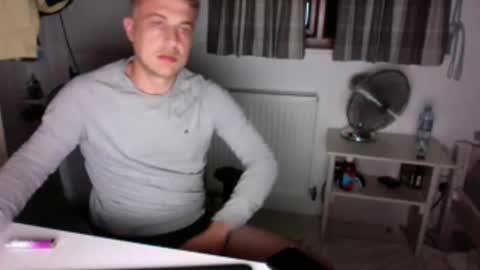 jamesrut1 online show from 11/01/25, 11:29