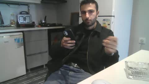 Snapshot of jamessandt chatting on 03/09/25, 01:15 jamessandt online show from 03/09/25, 01:15