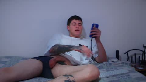 Snapshot of jamesss____ chatting on 02/06/25, 03:41 jamesss____ online show from 02/06/25, 03:41