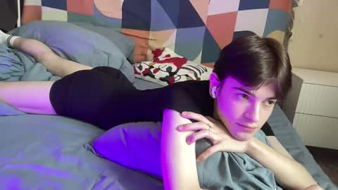 Snapshot of jamesstar4 chatting on 03/19/26, 10:30 jamesstar4 online show from 03/19/26, 10:30