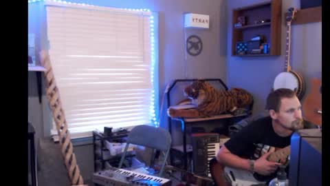 Jameswebbscope online show from 04/25/26, 01:41