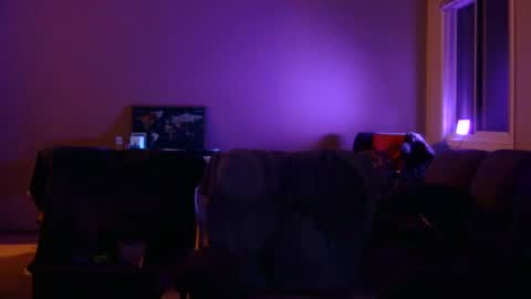 jameswolf777 online show from 10/02/25, 10:22