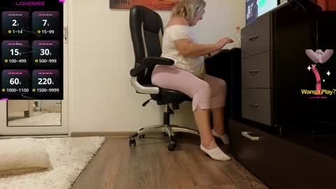 Snapshot of jameyla73 chatting on 01/07/25, 07:20 jameyla online show from 01/07/25, 07:20