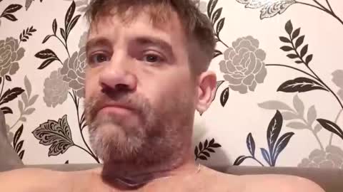 jamie198307 online show from 04/05/26, 09:56