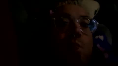 Snapshot of jamie19905 chatting on 02/04/26, 04:07 jamie19905 online show from 02/04/26, 04:07