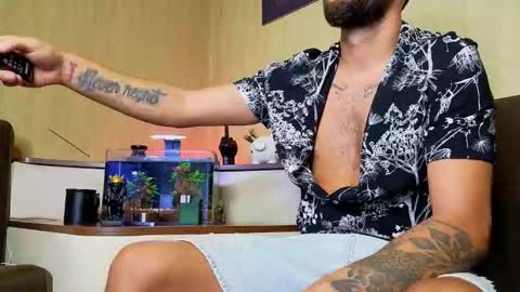 Robbie online show from 09/15/25, 05:07