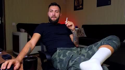 Robbie online show from 10/06/25, 04:54