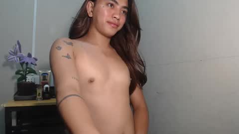 Snapshot of jamray_2 chatting on 05/07/26, 05:51 jam online show from 05/07/26, 05:51