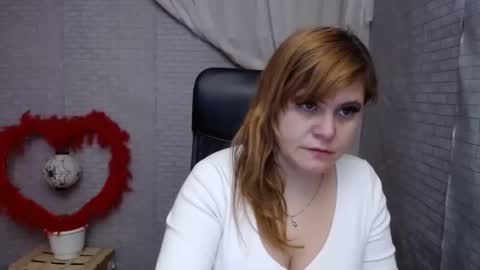 janaloveli online show from 02/05/25, 08:46