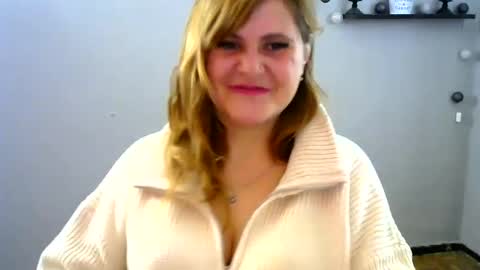 janaloveli online show from 03/07/25, 09:51