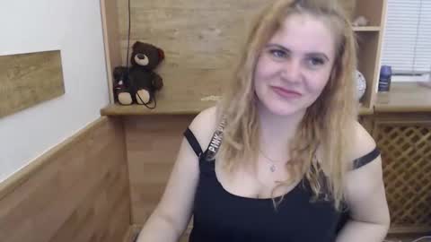 janaloveli online show from 04/14/26, 07:53