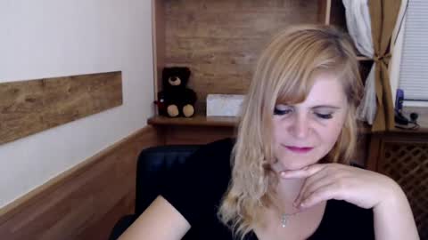 janaloveli online show from 08/07/26, 05:48