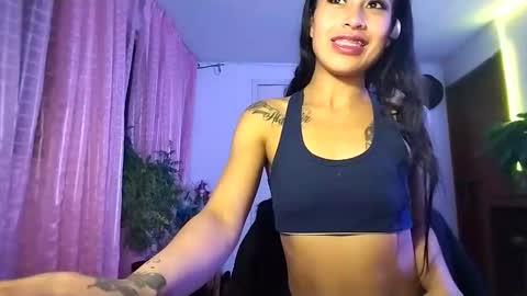 Snapshot of janariivera1 chatting on 09/27/25, 04:17 janariivera1 online show from 09/27/25, 04:17