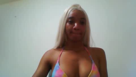 Snapshot of jandysaravia6 chatting on 05/25/26, 08:59 jandysaravia6 online show from 05/25/26, 08:59