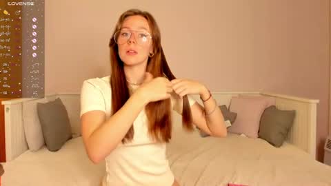 Snapshot of jane_danels chatting on 07/07/26, 06:16 Jane Danels online show from 07/07/26, 06:16
