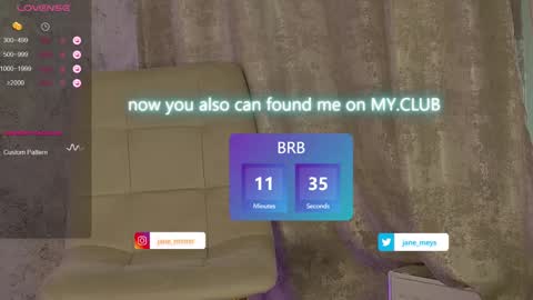 Snapshot of jane_meys chatting on 01/08/25, 11:10 your kitty JANE roawww online show from 01/08/25, 11:10