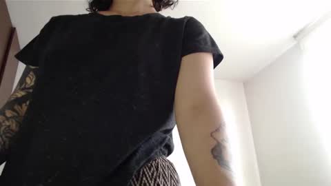 Snapshot of jane_r chatting on 12/08/24, 08:47 Jane online show from 12/08/24, 08:47