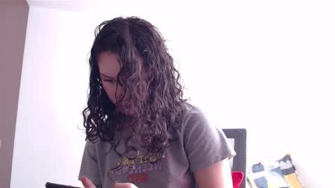 Snapshot of jane_r chatting on 12/15/24, 06:15 Jane online show from 12/15/24, 06:15