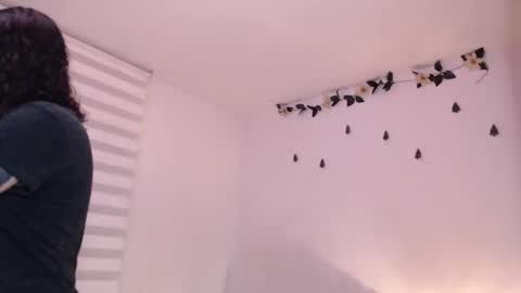 Snapshot of jane_r chatting on 01/16/25, 11:59 Jane online show from 01/16/25, 11:59