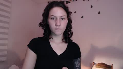 Snapshot of jane_r chatting on 01/20/25, 12:25 Jane online show from 01/20/25, 12:25