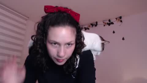 Snapshot of jane_r chatting on 01/25/25, 02:58 Jane online show from 01/25/25, 02:58