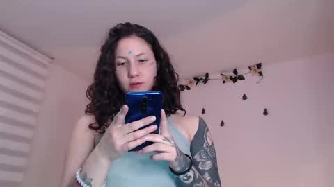 Snapshot of jane_r chatting on 02/03/25, 11:58 Jane online show from 02/03/25, 11:58