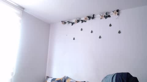 Snapshot of jane_r chatting on 02/11/25, 07:27 Jane online show from 02/11/25, 07:27