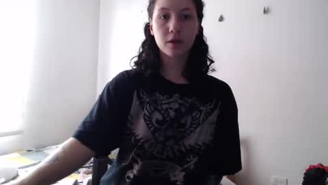 Snapshot of jane_r chatting on 02/15/25, 08:43 Jane online show from 02/15/25, 08:43