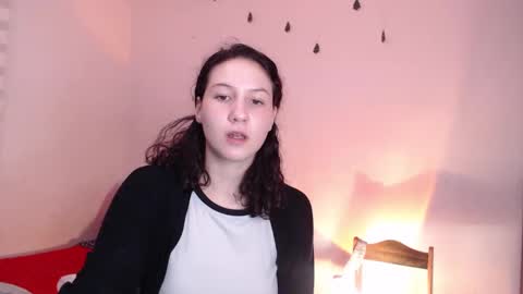 Snapshot of jane_r chatting on 03/07/25, 12:58 Jane online show from 03/07/25, 12:58