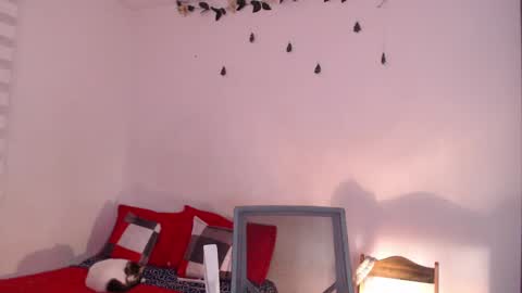 Snapshot of jane_r chatting on 03/12/25, 01:03 Jane online show from 03/12/25, 01:03