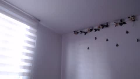 Snapshot of jane_r chatting on 10/02/25, 10:28 Jane online show from 10/02/25, 10:28