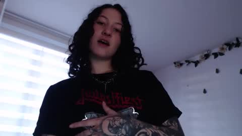 Snapshot of jane_r chatting on 10/08/25, 10:07 Jane online show from 10/08/25, 10:07